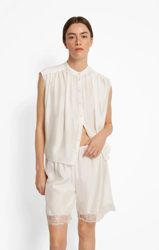 blouse-dolls-4589850_2048x2048.webp