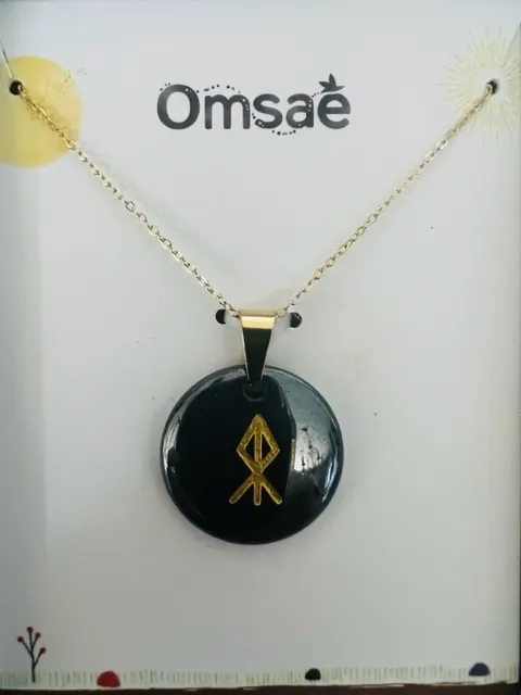 Talisman-Runique-hematite-Courage-et-Force.webp