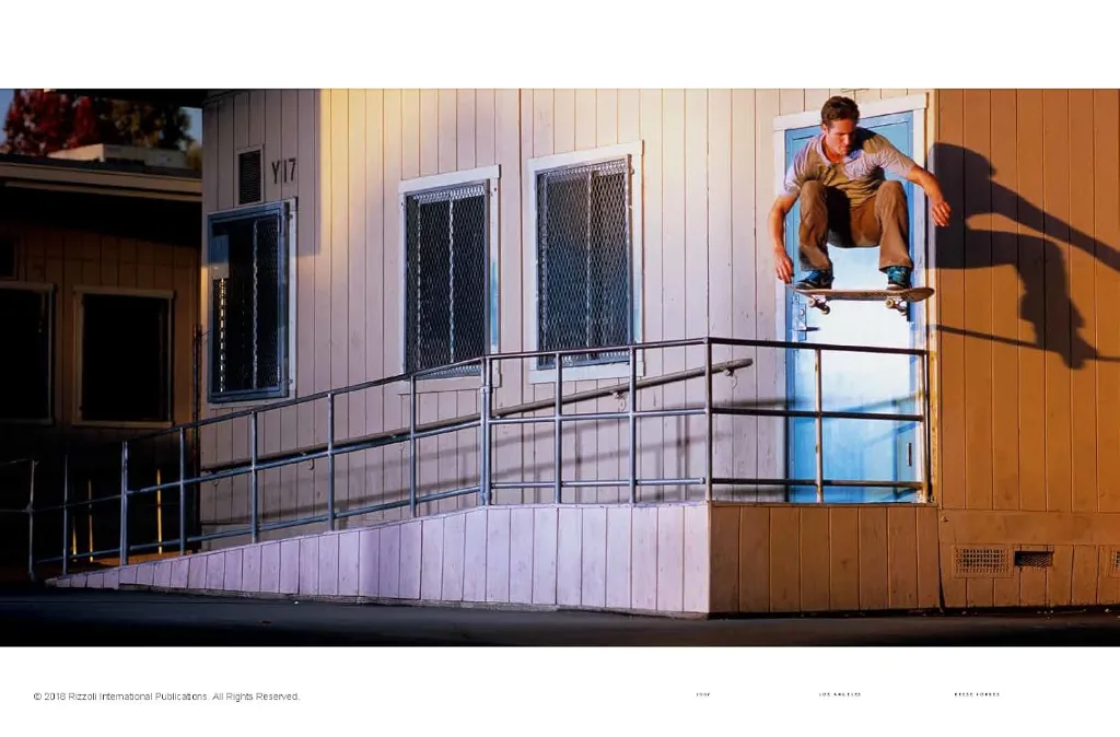 NIKE 4.webp