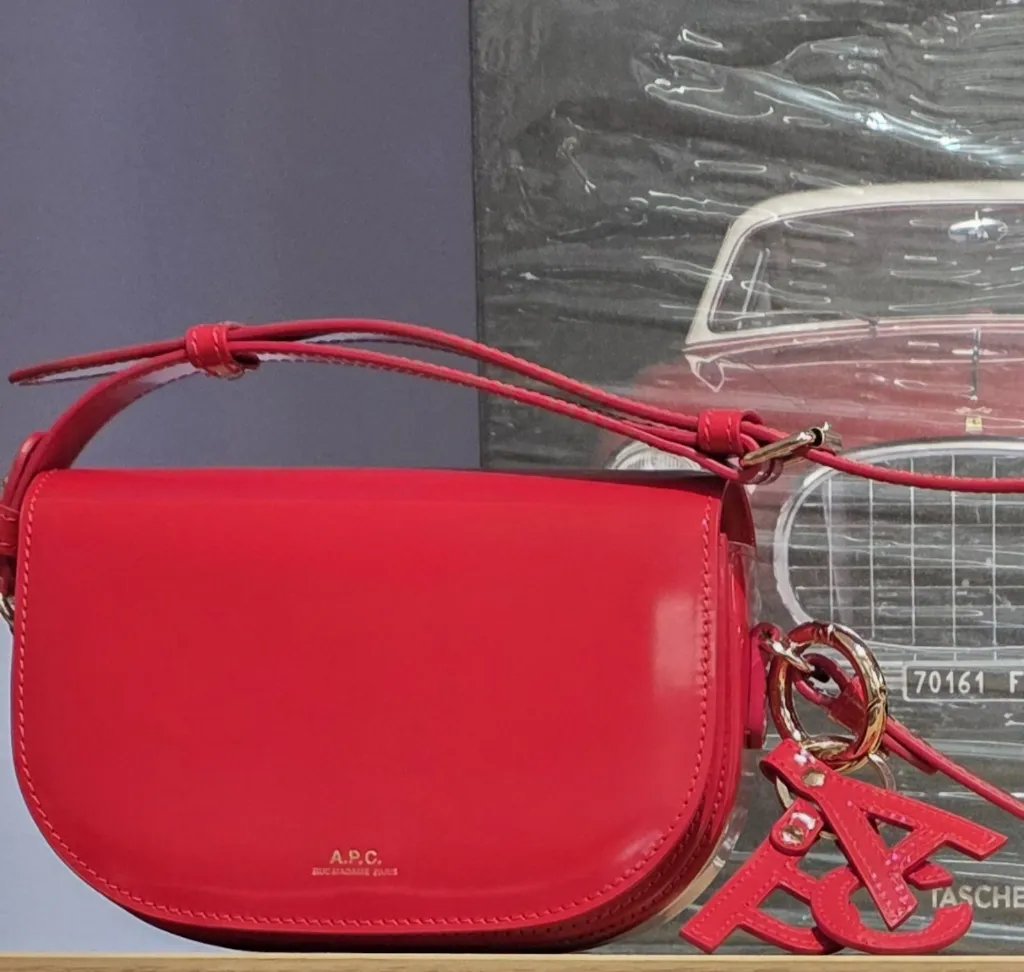 lettres rouges 1.webp