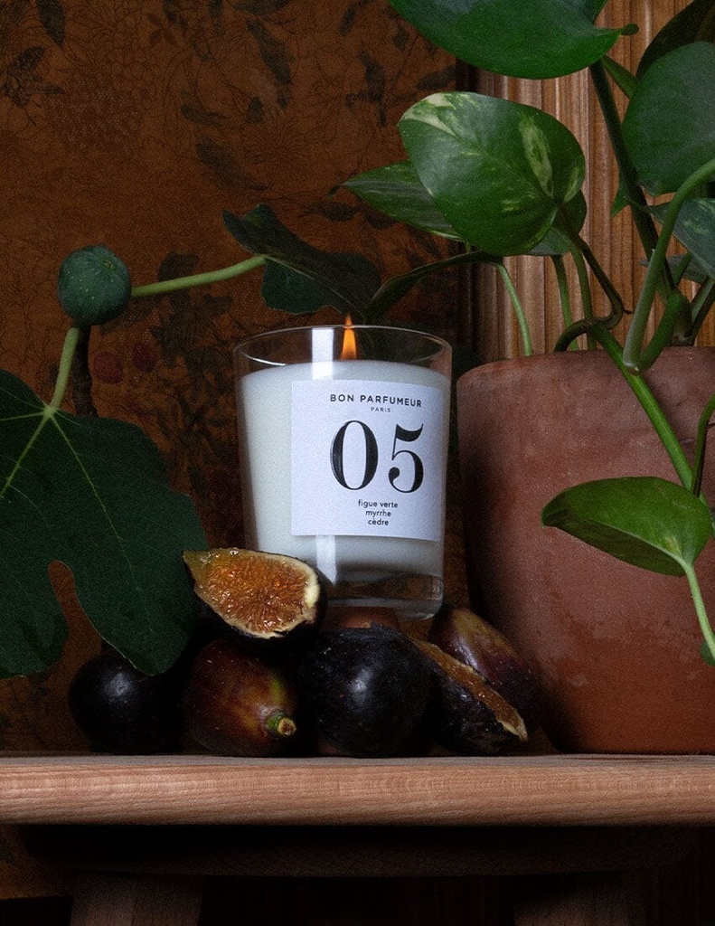 Scented Candle #05 FRUITY - Green fig, myrrh, cedar 180gr - BON PARFUMEUR