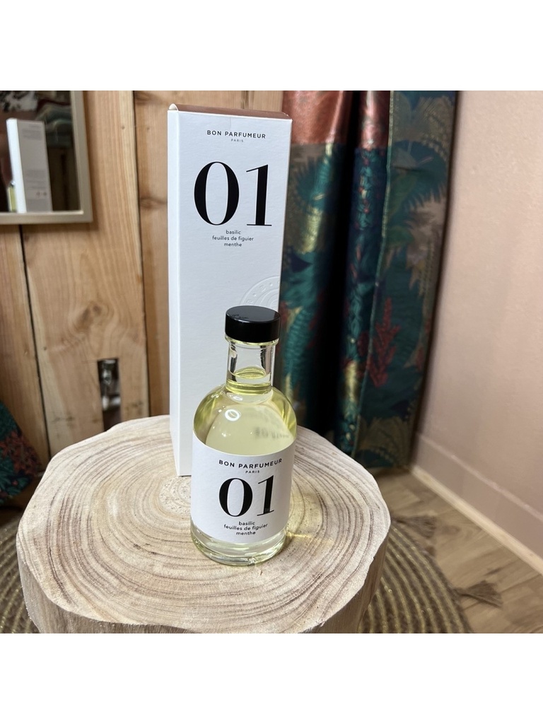Home fragrance diffuser 01 Basil, Fig leaves and Mint 200 ml - BON PARFUMEUR