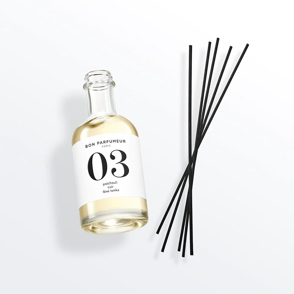 Home fragrance diffuser 03 SPICY AMBER Patchouli, leather, tonka bean 200 ml - BON PARFUMEUR