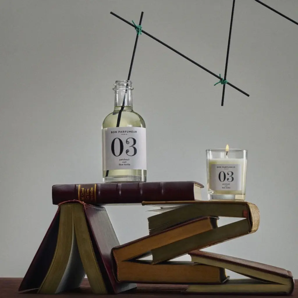 Home fragrance diffuser 03 SPICY AMBER Patchouli, leather, tonka bean 200 ml - BON PARFUMEUR