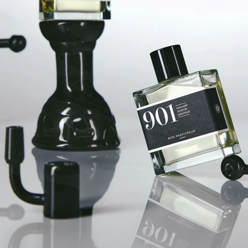 Eau de Parfum 901 "Special" 
Nutmeg, almond, patchouli, 100ml BON PARFUMEUR