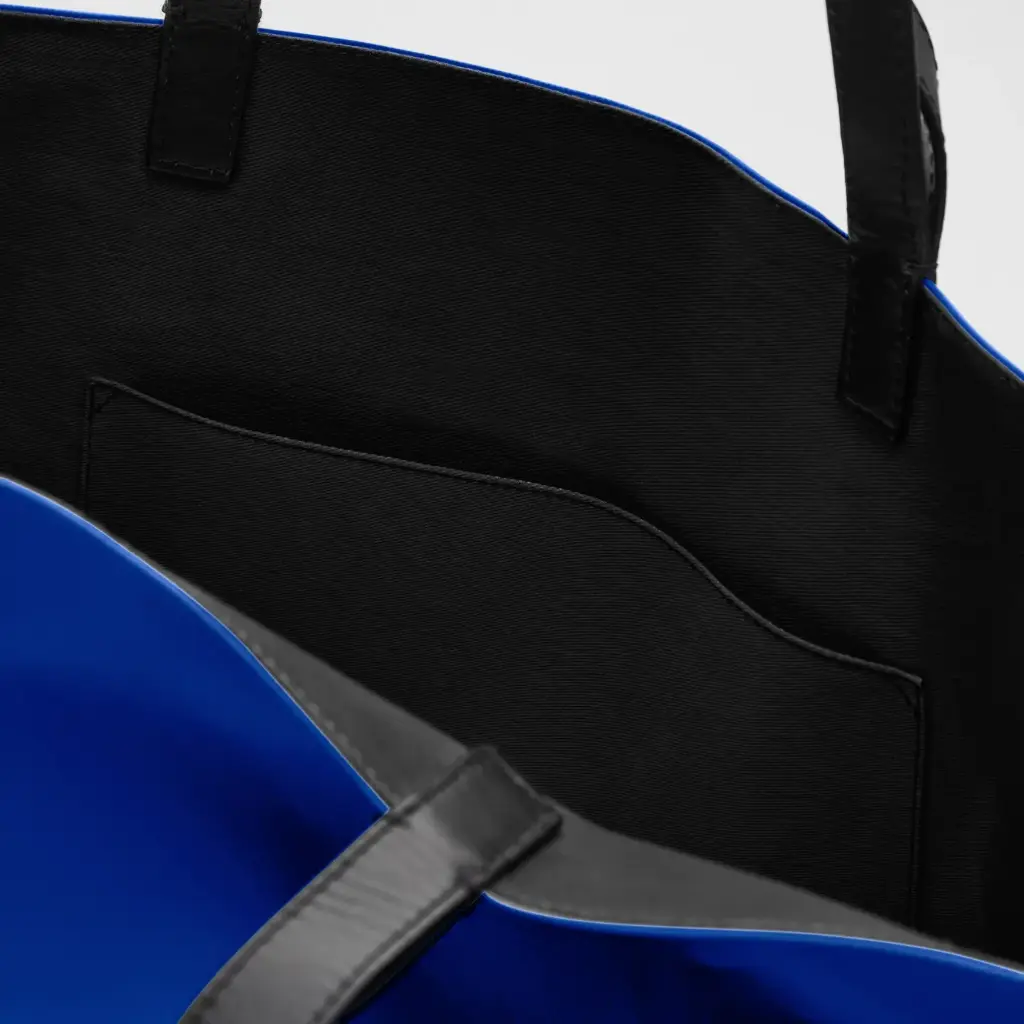 Pratique Dark Blue - Noire Small - Cahu