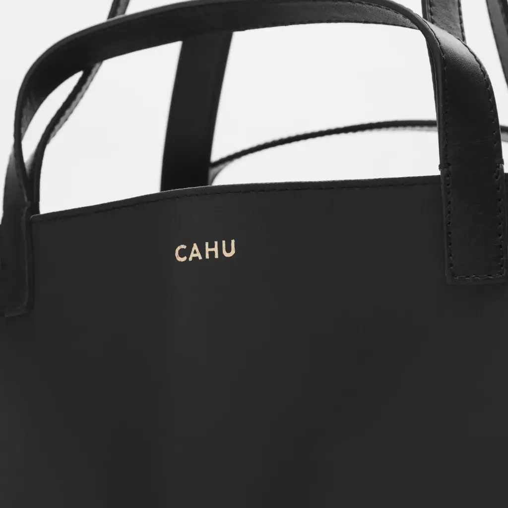 Pratique Black - Noire Small - Cahu