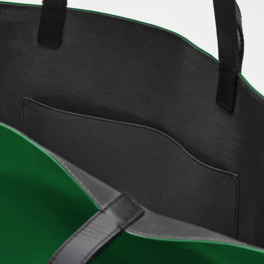 The Pratique Dark Green Noire Small CAHU