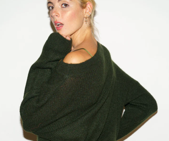 Knitted sweater with boat neck & long sleeves Khaki - VANNINA VESPERINI