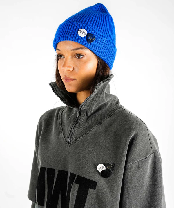 Beanie Hayer Royal "BLEED" - NEWTONE