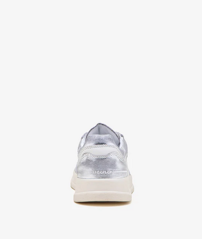Tweener Brushed Low in Treated Soft Leather Silver/White - GHOUD VENICE 