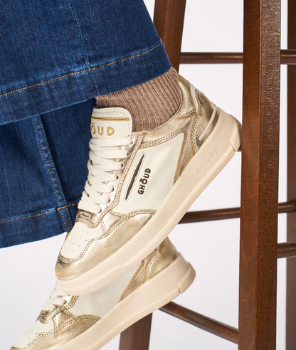 Tweener Brushed Low in Treated Soft Leather Gold/White - GHOUD VENICE 