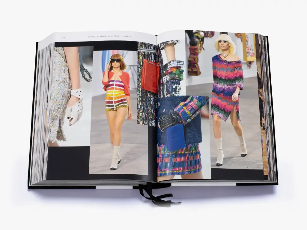 Chanel Catwalk: The Complete Collections - Hachette  