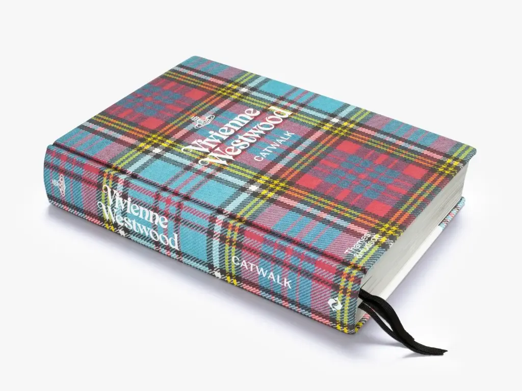 Vivienne Westwood Catwalk - Hachette 