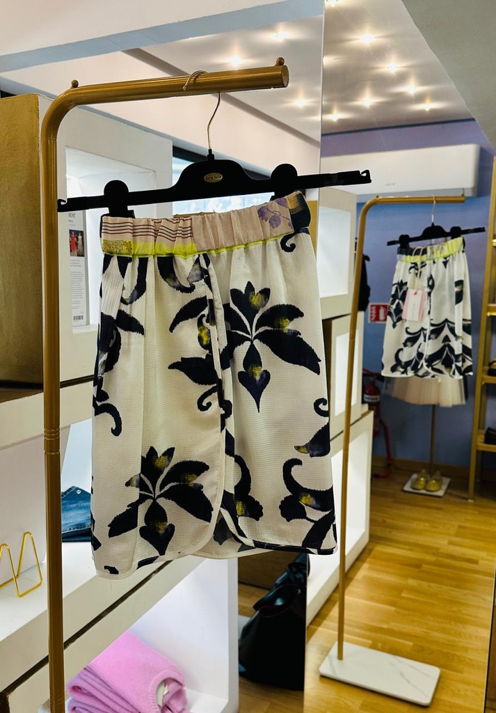 FORTE FORTE - The Secret Lily Satin Bermuda