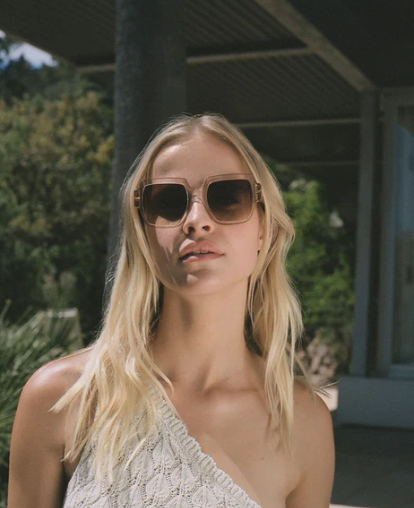 JIMMY FAIRLY - The ISLA Cristal Rose