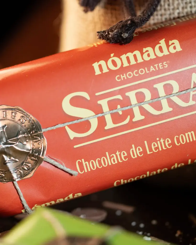 Milk Chocolate Tablet with Tropical Fruits 300g