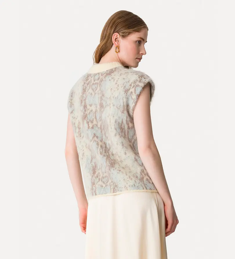 Screenshot 2025-07-28 at 15-18-29 forte-forte_F48A.MA1429F48A.6057_03.jpg (JPEG Image 1080 × 1188 pixels) — Scaled (75%).webp