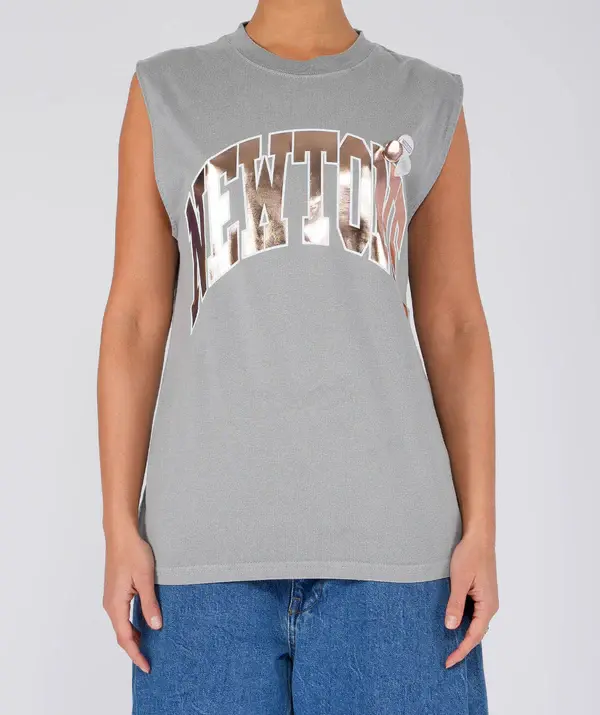 newtone-brand-ss25-biker-grey-tone-2.webp