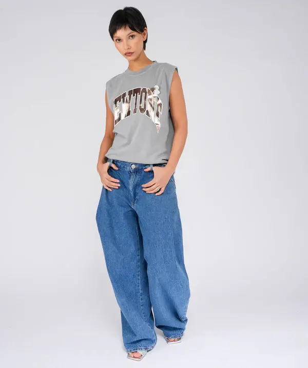 newtone-brand-ss25-biker-grey-tone-3.webp