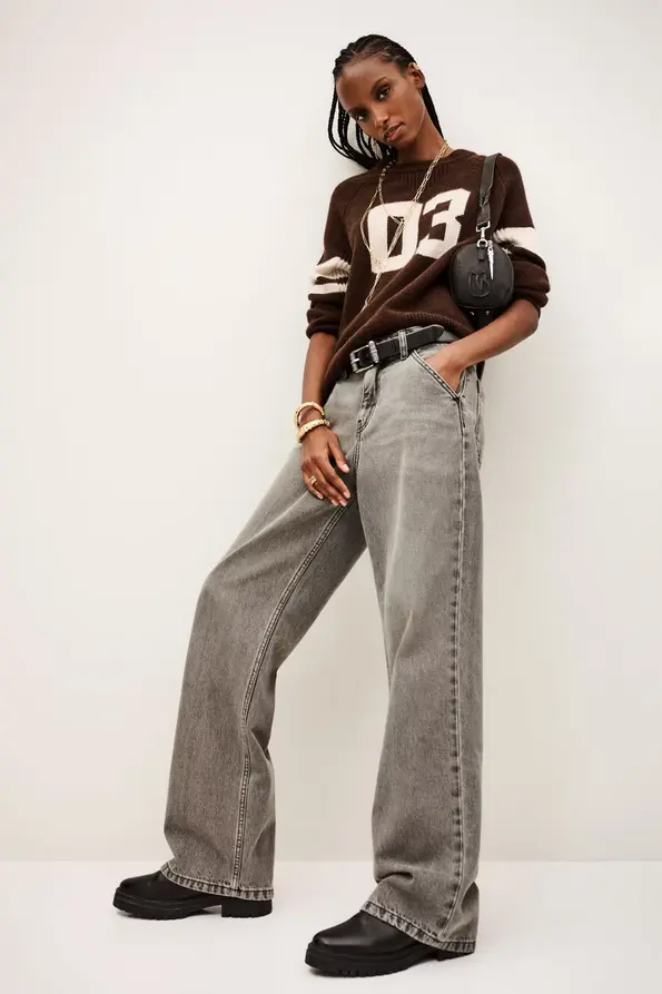 Screenshot 2025-09-05 at 12-28-32 1H25VECC_GREY_4.jpg (AVIF Image 870 × 1305 pixels) — Scaled (68%).webp