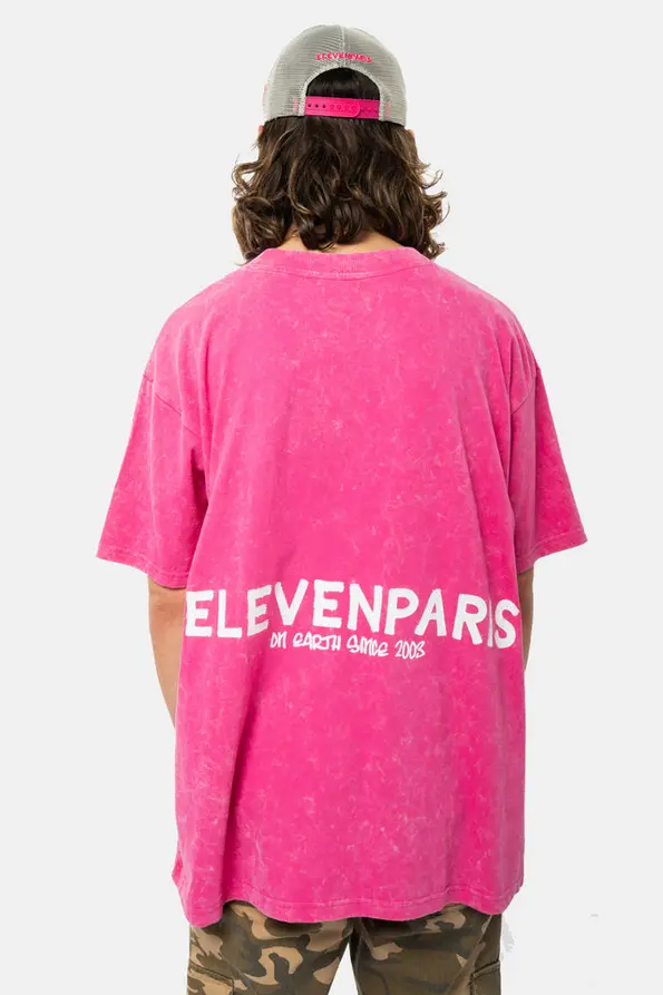 Screenshot 2025-09-30 at 18-54-01 EVELIASHOCKINGPINK0632copie.jpg (JPEG Image 640 × 960 pixels) — Scaled (93%).webp