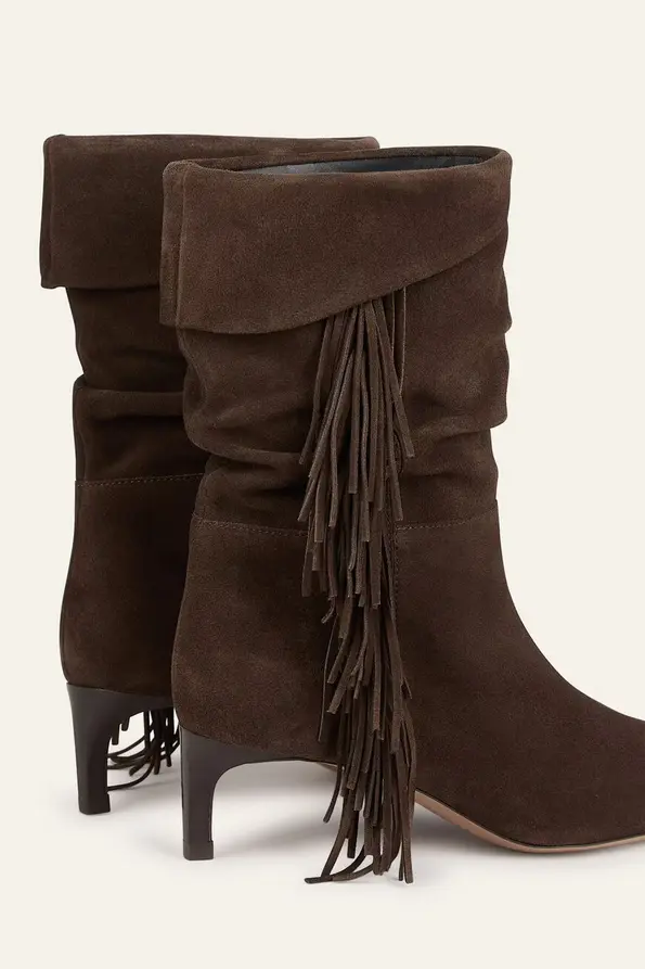 Screenshot 2025-10-02 at 15-20-34 2H25SCAR_CHOCO_3.jpg (AVIF Image 870 × 1305 pixels) — Scaled (68%).webp