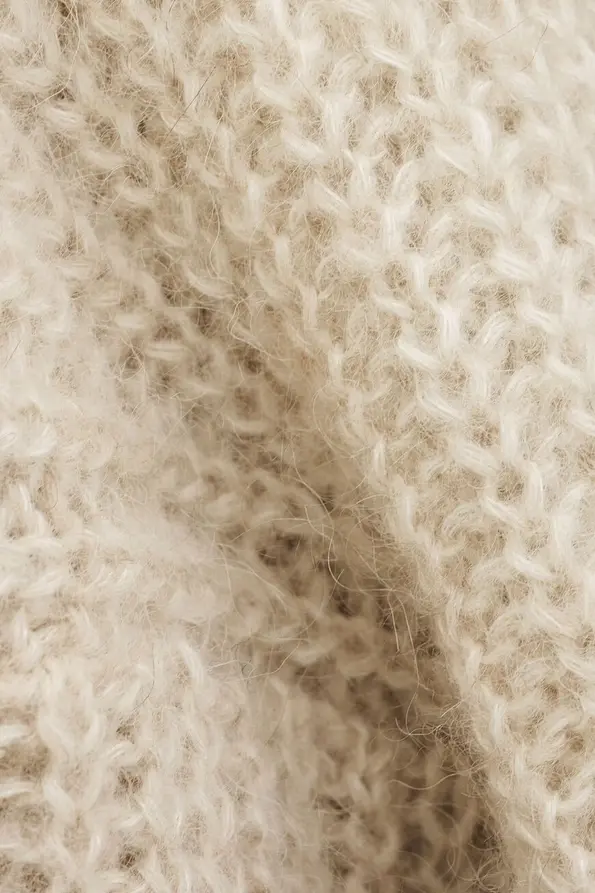 Screenshot 2025-10-03 at 11-53-01 1H25BELT_FICELLE_N3.jpg (AVIF Image 870 × 1305 pixels) — Scaled (68%).webp