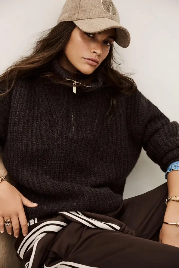 Screenshot 2025-10-03 at 11-59-24 1H25BELT_CHOCOLAT_4.jpg (AVIF Image 870 × 1305 pixels) — Scaled (68%).webp