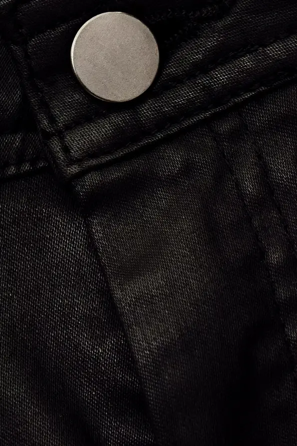 Screenshot 2025-10-03 at 12-46-19 1H25PEDR_NOIR_N3.jpg (AVIF Image 870 × 1305 pixels) — Scaled (68%).webp