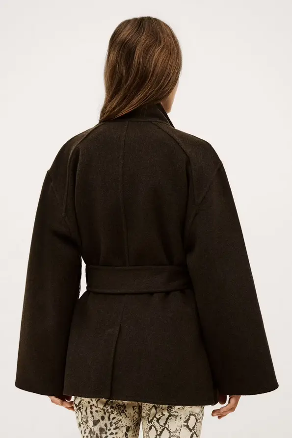 Screenshot 2025-10-03 at 13-08-29 1H25LOUR_KAKI_4.jpg (AVIF Image 870 × 1305 pixels) — Scaled (68%).webp