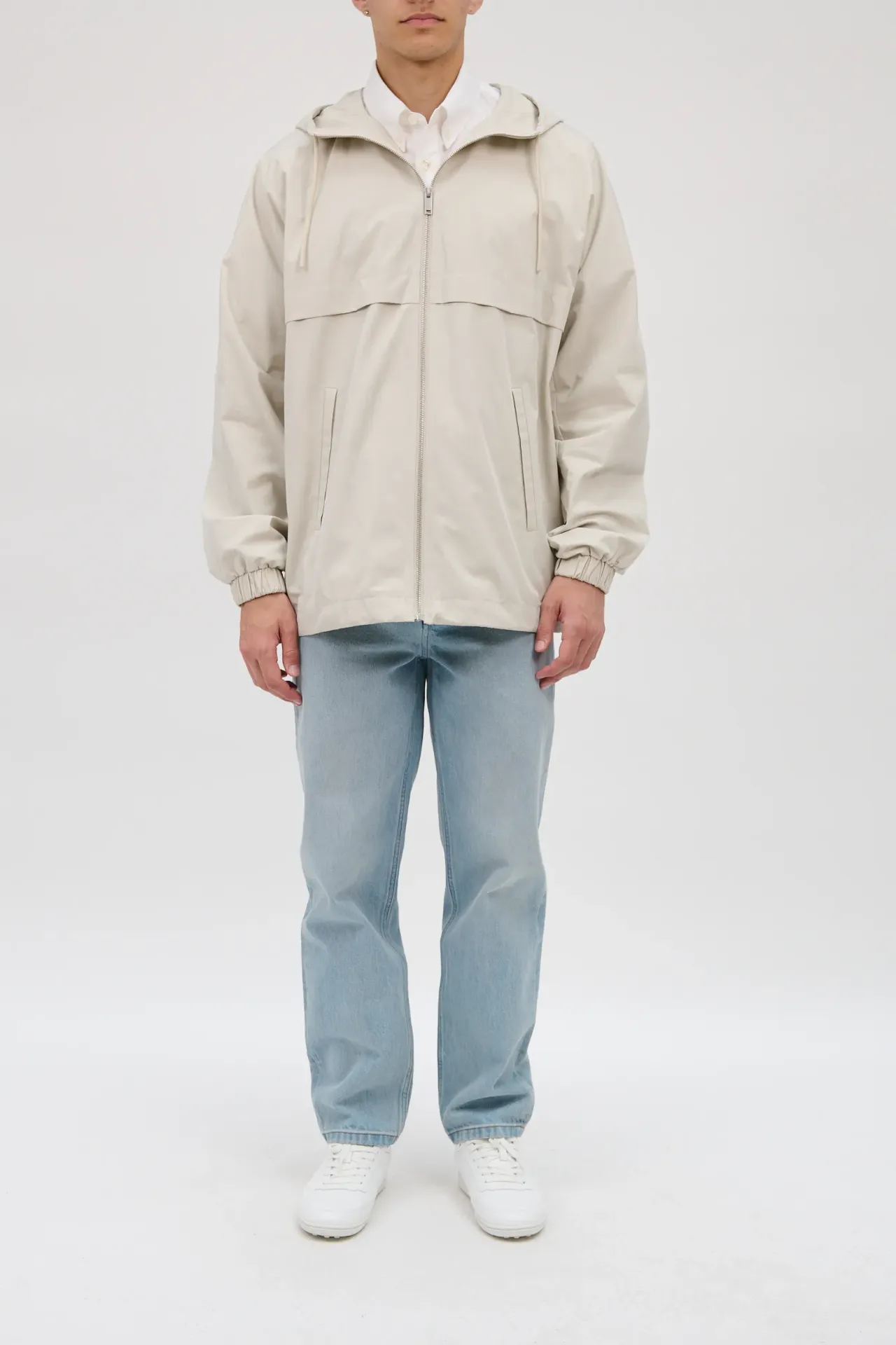 [PSALQ-H32053AAG CHALK] A.P.C. - Iggy Windbreaker (S)