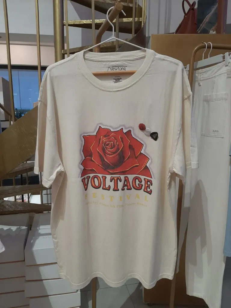 [SS26TSTVOLT] NEWTONE - Tee Shirt Trucker "Voltage" Natural (2)