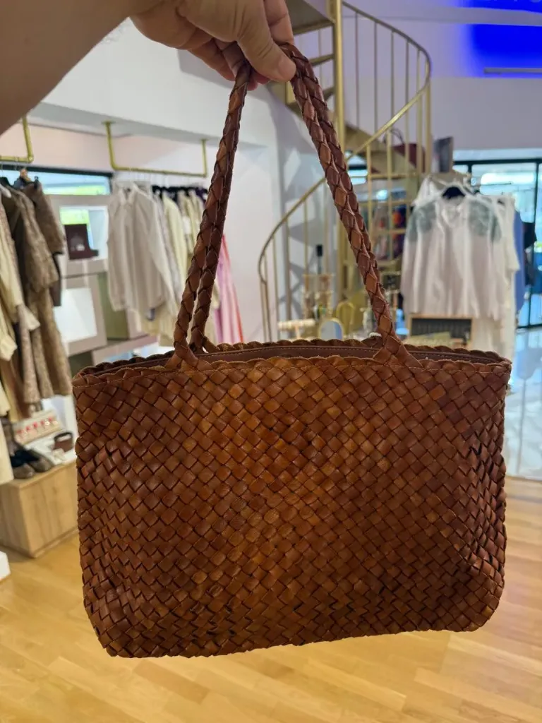 DRAGON DIFFUSION - Vintage Mesh Tote Tan