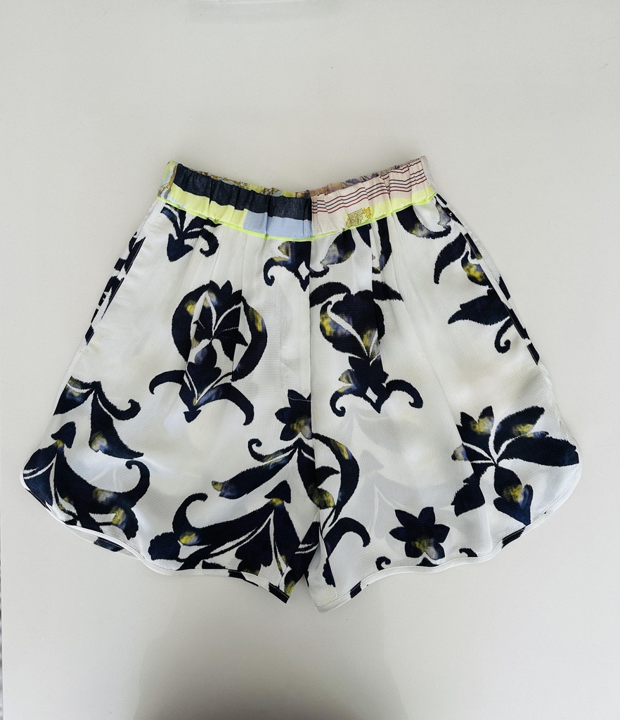 FORTE FORTE - The Secret Lily Satin Bermuda