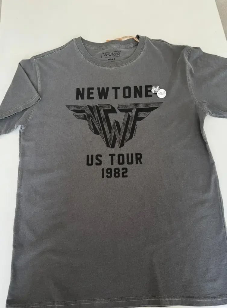 T-shirt Fit Trucker WINGS Pepper - NEWTONE